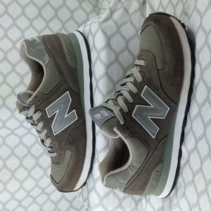 Men's 11.5 New Balance classic 574 gray & silver athletic sneakers M574GS